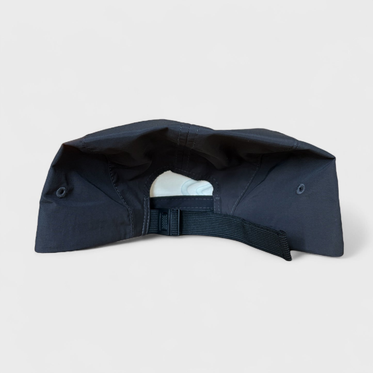 LOGO CAP