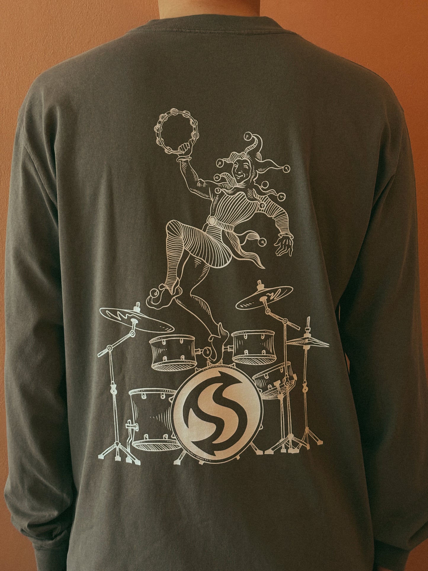 SUPPORT GRASSROOTS MUSIC JESTER LONGSLEEVE TEE
